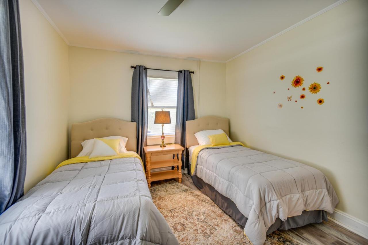 Charming Newport News Cottage Less Than 1 Mi To Ocean! Hampton Luaran gambar